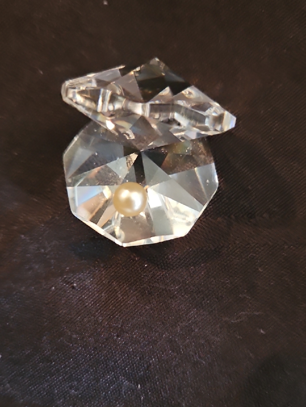 Swarovski Shell with Pearl Accent - Retired